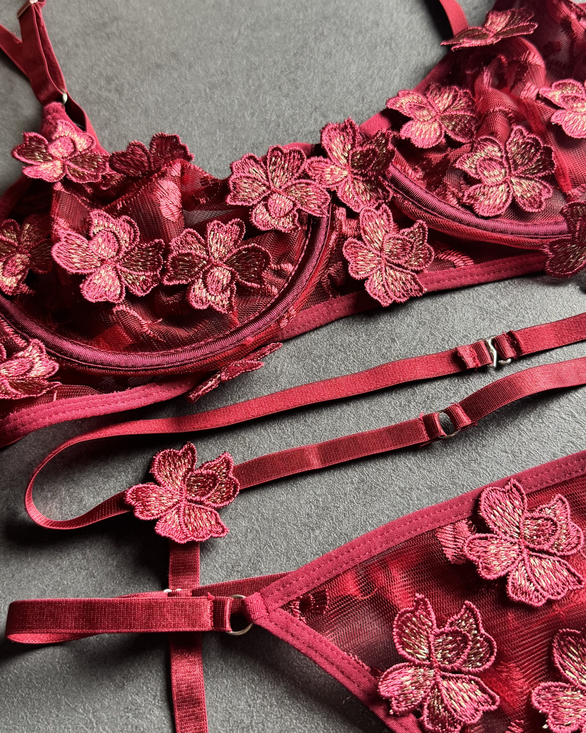 Komplet-bielizny-koronkowej-Selura-5